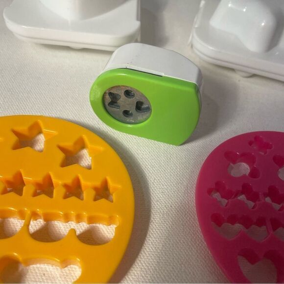 Rice mold and seaweed punch set kids lunch bento box lunch - Picture 5 of 7